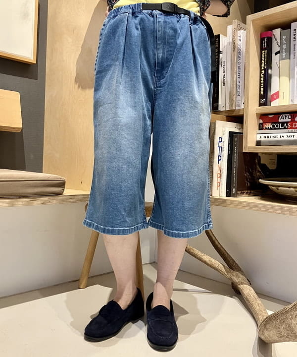 小原 もこさんの「BEAMS WOMEN｜リバティ フリル 5分袖 シャツ」を使ったコーディネート
