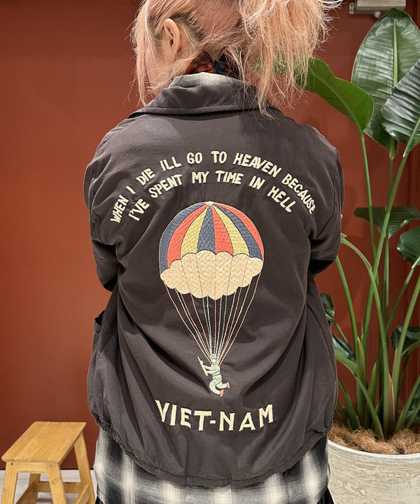 竹村 澄玲さんの「BEAMS WOMEN｜テーラー東洋 / Mid 1960s Style Cotton Rayon Vietnam Jacket」を使ったコーディネート