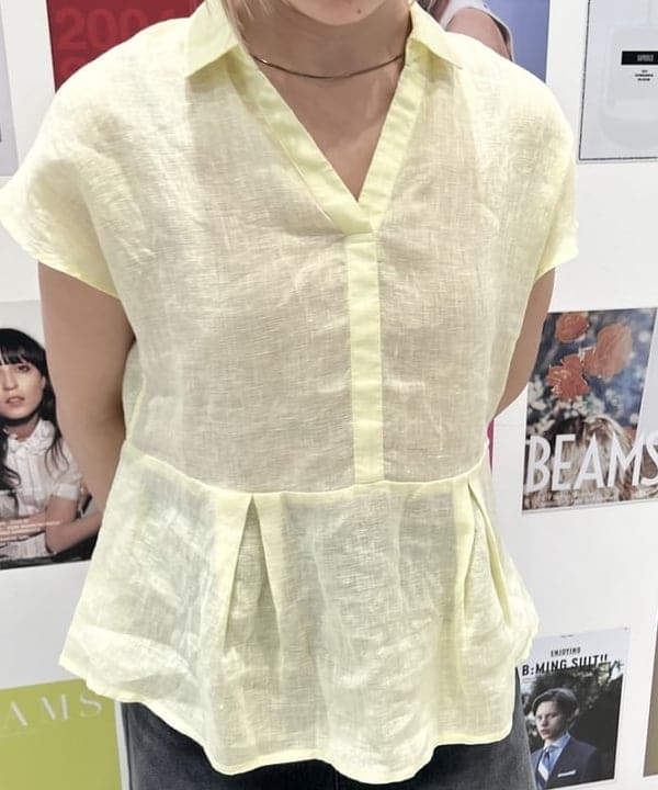 ナカノ アイさんの「BEAMS WOMEN｜リネン フレンチスリーブ スキッパー シャツ」を使ったコーディネート