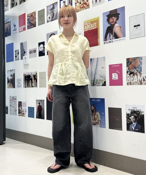 ナカノ アイさんの「BEAMS WOMEN｜リネン フレンチスリーブ スキッパー シャツ」を使ったコーディネート