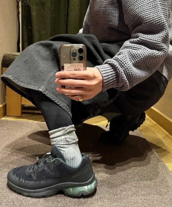 川崎 駿希さんの「BEAMS WOMEN｜クウォーターレングス デニム ウェビングパンツ」を使ったコーディネート