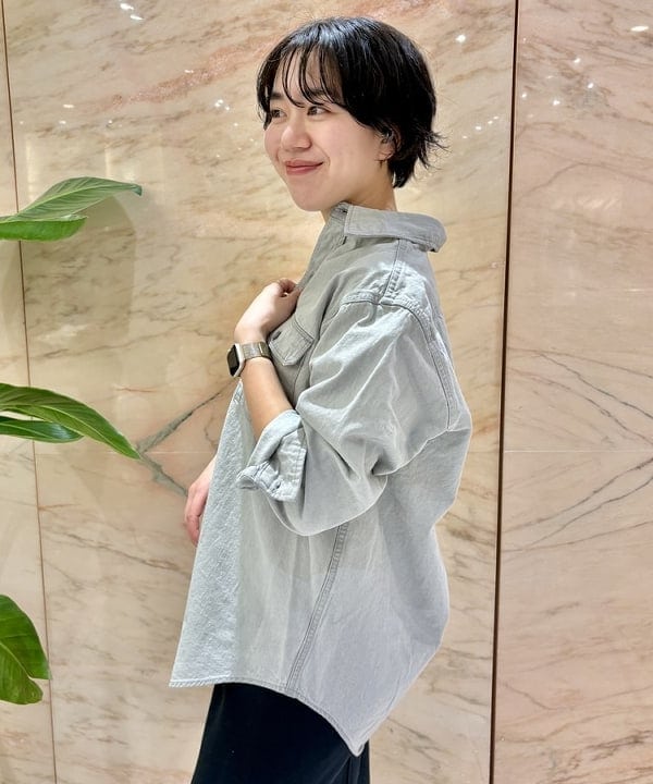 ゆうかさんの「BEAMS WOMEN｜TOFF & LOADSTONE / コロン シュリンク ハンドバッグ」を使ったコーディネート