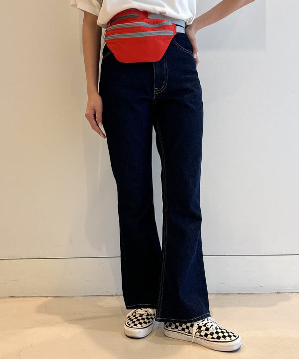 葵さんの「BEAMS WOMEN｜ロゴ ヘンリーネック ショートスリーブ」を使ったコーディネート