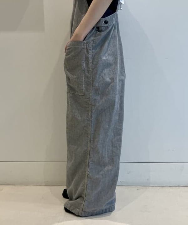 小原 もこさんの「BEAMS WOMEN｜ダンガリー サロペット」を使ったコーディネート