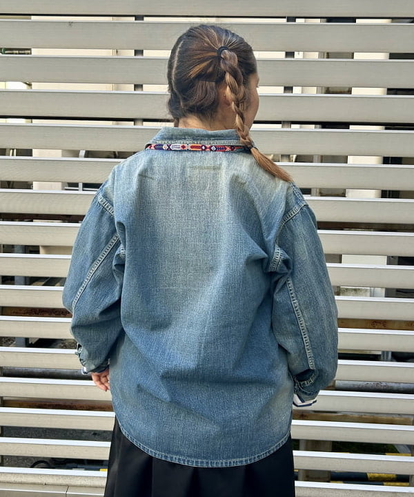Kyooka Sayakaさんの「BEAMS WOMEN｜【別注】BUZZ RICKSON’s / USED DENIM PULLOVER」を使ったコーディネート