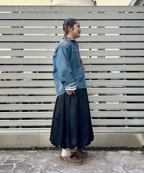 Kyooka Sayakaさんの「BEAMS WOMEN｜【別注】BUZZ RICKSON’s / USED DENIM PULLOVER」を使ったコーディネート