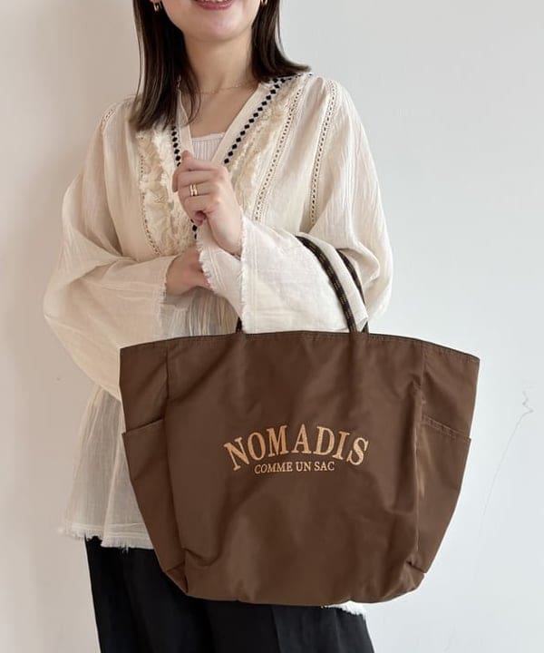 makita mikaさんの「BEAMS WOMEN｜Devotion TWINS / エンブロイダリートリム ブラウス」を使ったコーディネート