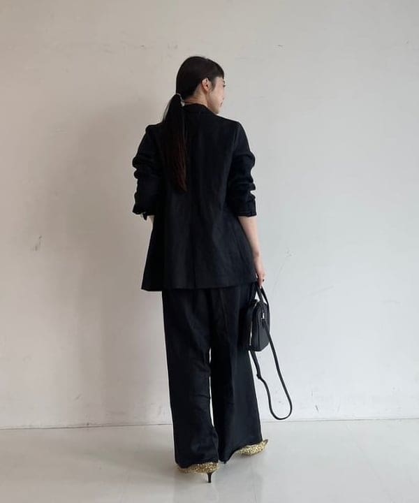 Ichika Hondaさんの「BEAMS WOMEN｜ダブルブレスト リネン ジャケット」を使ったコーディネート