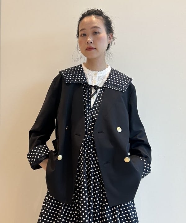清水 彩乃さんの「BEAMS WOMEN｜ポリエステル シャンタン パンツ」を使ったコーディネート