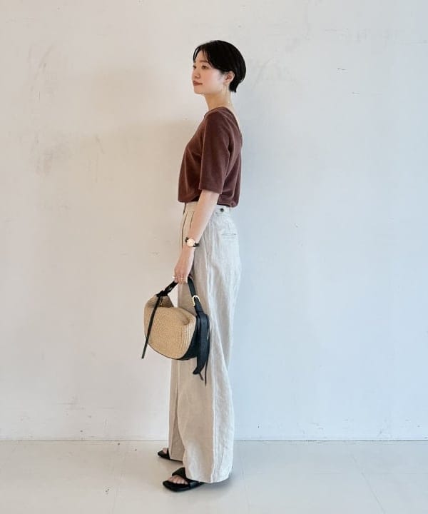 SANOさんの「BEAMS WOMEN｜バックオープン パイル プルオーバー」を使ったコーディネート
