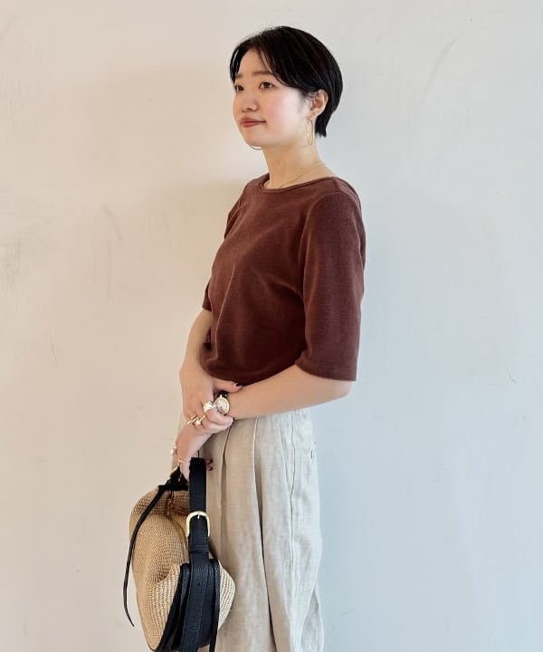 SANOさんの「BEAMS WOMEN｜バックオープン パイル プルオーバー」を使ったコーディネート