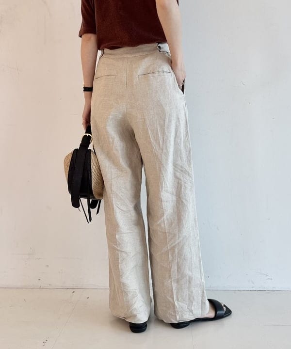 SANOさんの「BEAMS WOMEN｜バックオープン パイル プルオーバー」を使ったコーディネート
