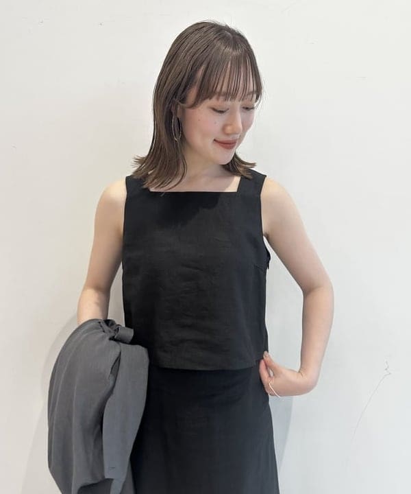 大浦 栞さんの「BEAMS WOMEN｜リネン シンプルロングスカート .M」を使ったコーディネート