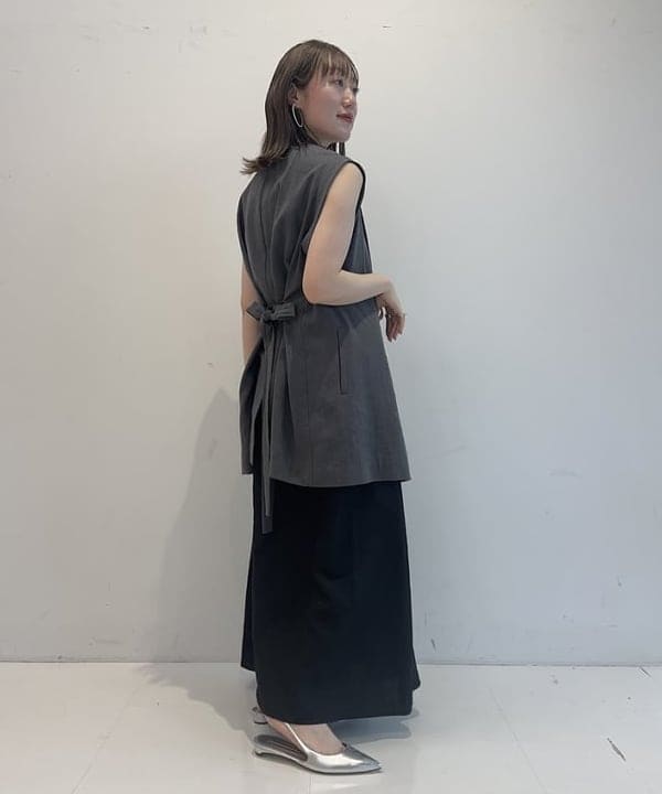 大浦 栞さんの「BEAMS WOMEN｜リネン シンプルロングスカート .M」を使ったコーディネート