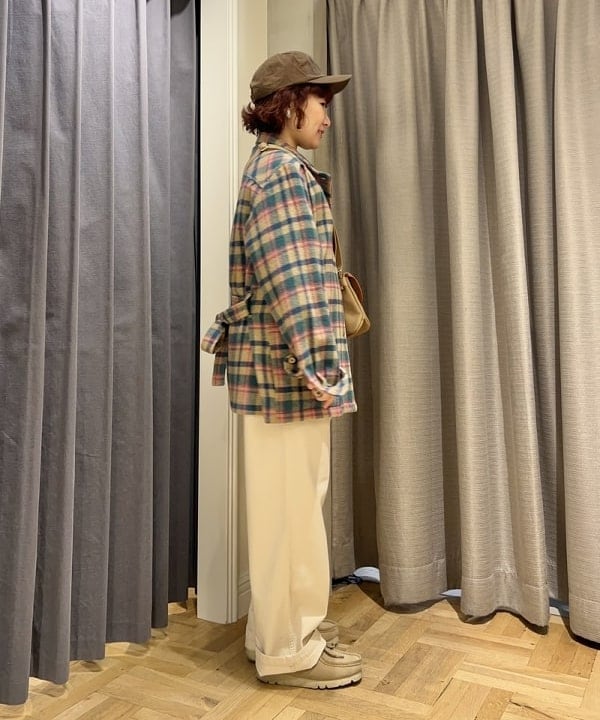 まつむさんの「BEAMS WOMEN｜orSlow / ヘリンボーン ツイル サマー ファティーグ パンツ」を使ったコーディネート