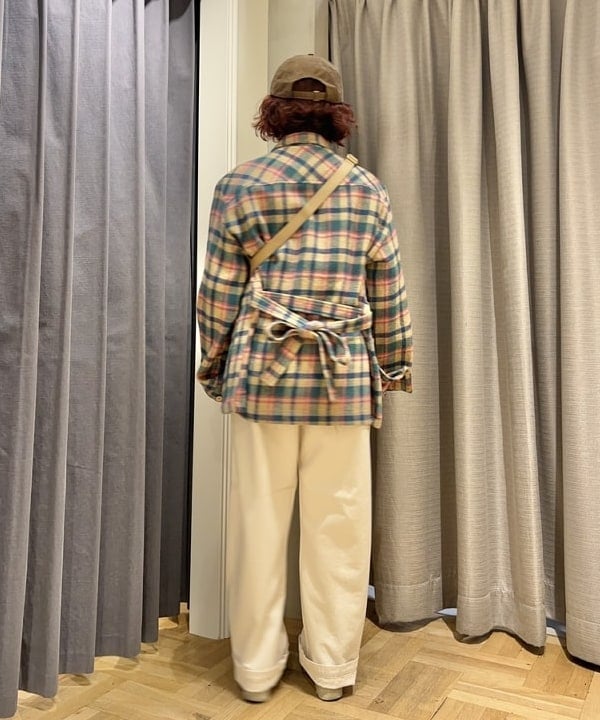 まつむさんの「BEAMS WOMEN｜orSlow / ヘリンボーン ツイル サマー ファティーグ パンツ」を使ったコーディネート