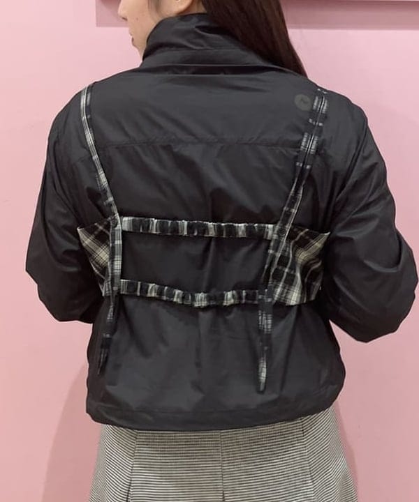 晶さんの「BEAMS WOMEN｜【別注】Marmot / パッカブル ジャケット」を使ったコーディネート