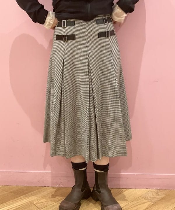 晶さんの「BEAMS WOMEN｜【別注】Marmot / パッカブル ジャケット」を使ったコーディネート