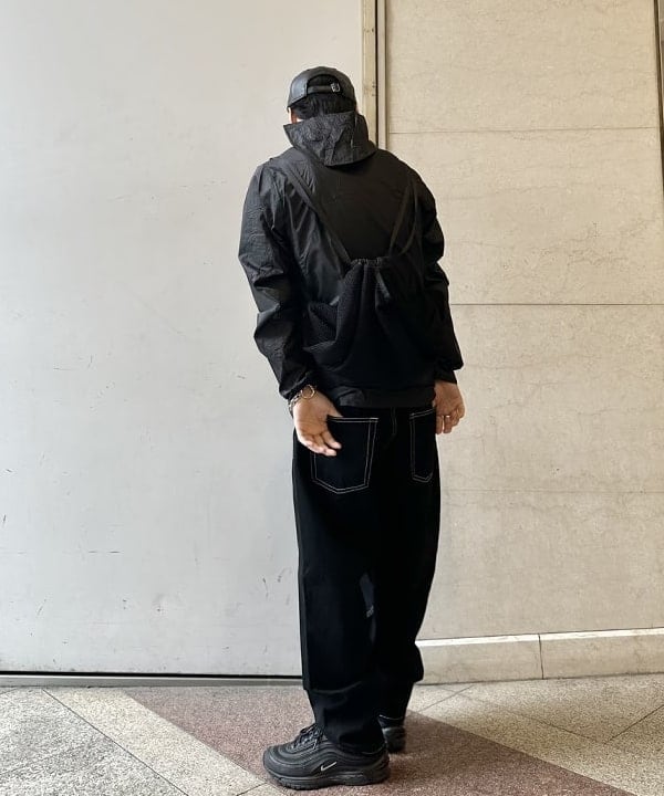 吉田 洸輝さんの「BEAMS WOMEN｜patagonia / フーディニ ジャケット」を使ったコーディネート