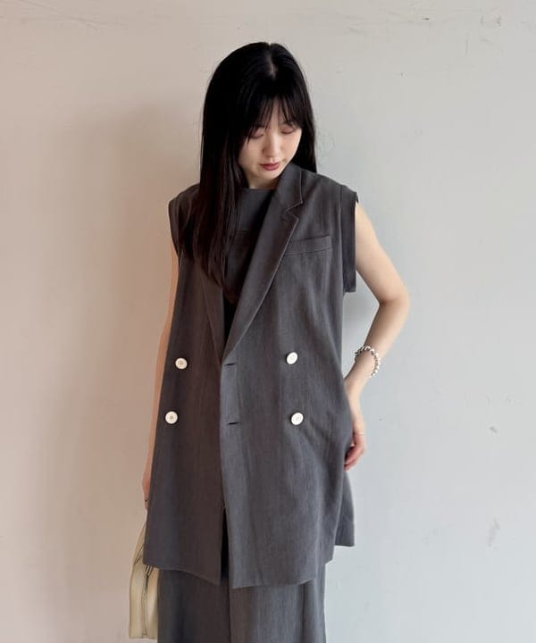 山田 千遥さんの「BEAMS WOMEN｜ポインテッド ヌードサンダル .M」を使ったコーディネート