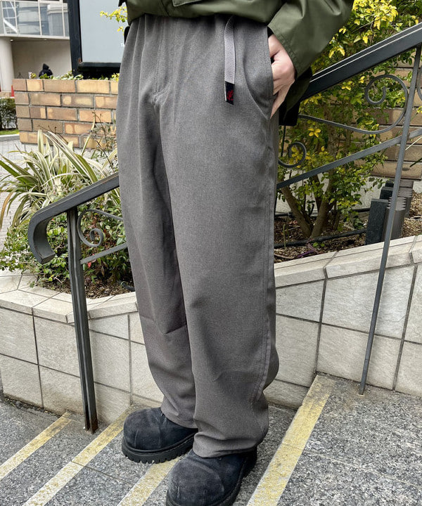 こたろうさんの「BEAMS WOMEN｜【別注】Barbour / BEDALE New Barbour Tech Classic Fit」を使ったコーディネート