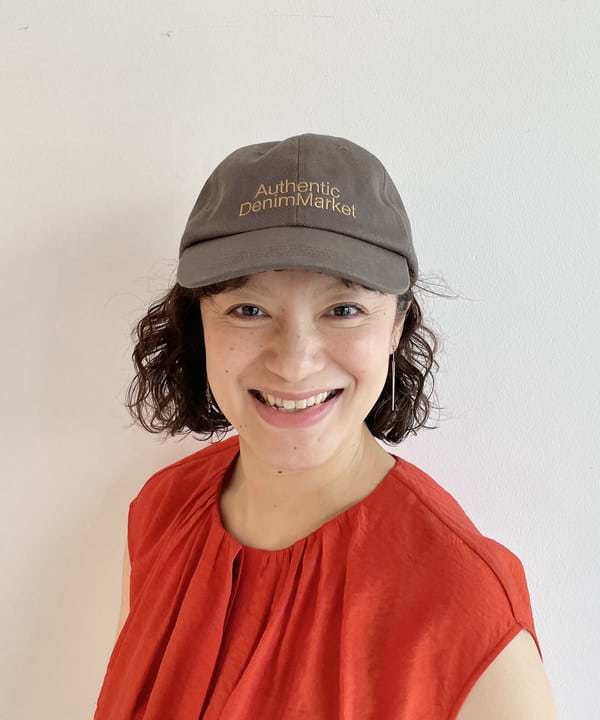 IZUMI MAYUMIさんの「BEAMS WOMEN｜レーヨン リネン ギャザーブラウス」を使ったコーディネート