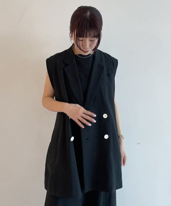 SAKAIさんの「BEAMS WOMEN｜VIOLAd&rsquo;ORO / ラフィア調 クロア バッグ」を使ったコーディネート
