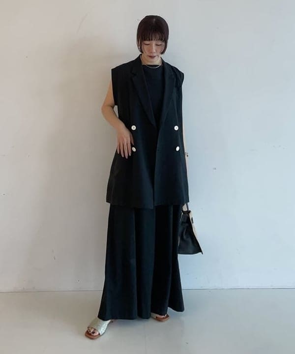 SAKAIさんの「BEAMS WOMEN｜VIOLAd&rsquo;ORO / ラフィア調 クロア バッグ」を使ったコーディネート