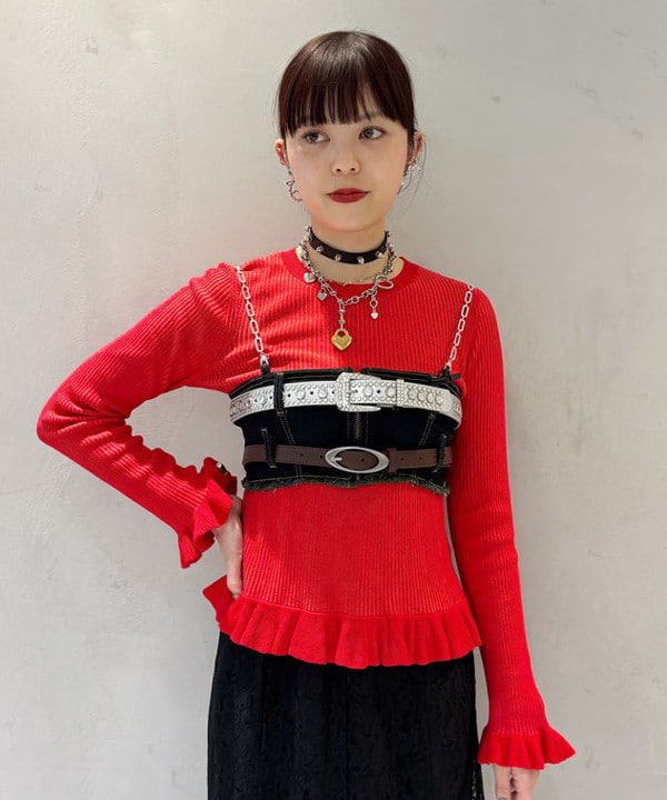 りかちょび/岸本梨佳さんの「BEAMS WOMEN｜リブ フリル ヘム クルーネック ニット」を使ったコーディネート