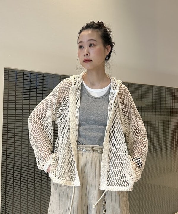 清水 彩乃さんの「BEAMS WOMEN｜【別注】Healthknit / リブ タンク セット」を使ったコーディネート