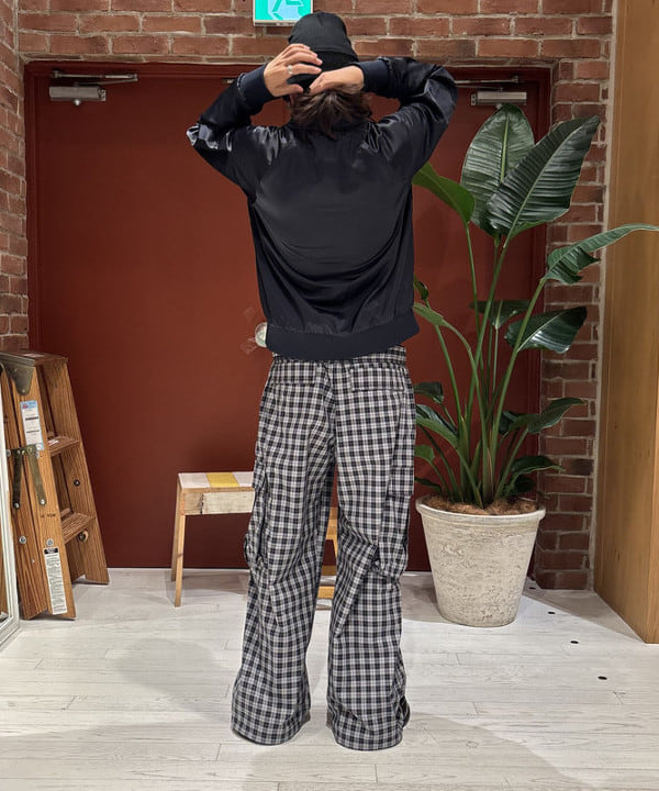 Rintaroさんの「BEAMS WOMEN｜【別注】LACOSTE / サテンジャケット」を使ったコーディネート