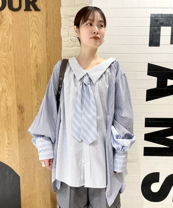 カタヤマ アヤさんの「BEAMS WOMEN｜1タック ワイド ハーフパンツ」を使ったコーディネート