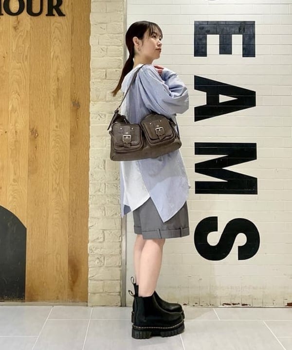 カタヤマ アヤさんの「BEAMS WOMEN｜1タック ワイド ハーフパンツ」を使ったコーディネート