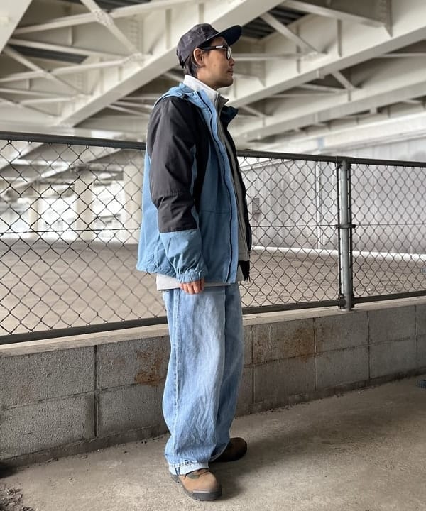 ザキサンさんの「BEAMS WOMEN｜【別注】Champion / ジップ ジャケット」を使ったコーディネート