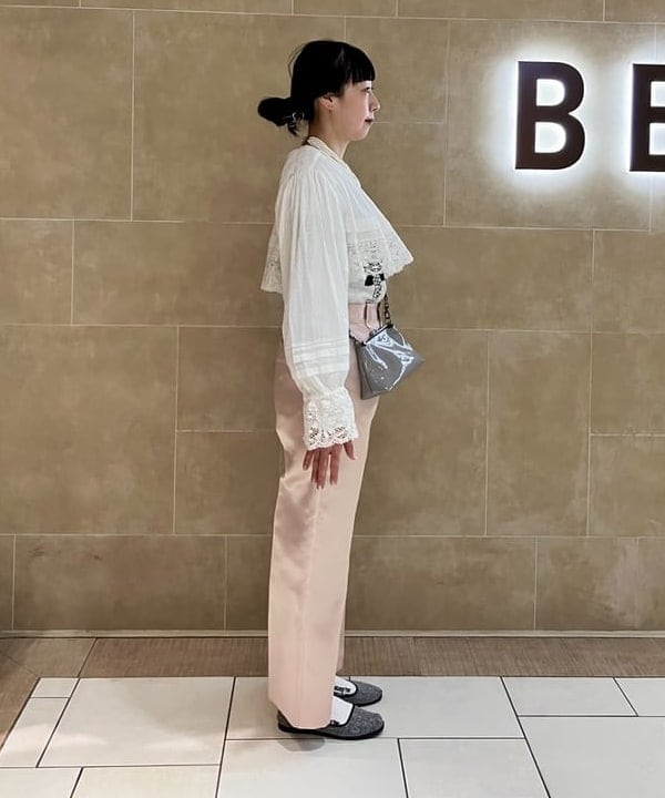 すぎやま えみさんの「ポリエステル シャンタン パンツ」を使ったコーディネート