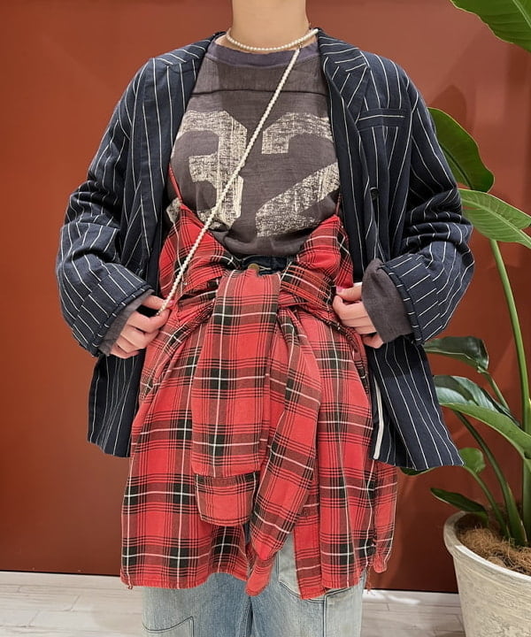 yokoyama shionさんの「BEAMS WOMEN｜ピンストライプ ダブル ジャケット」を使ったコーディネート