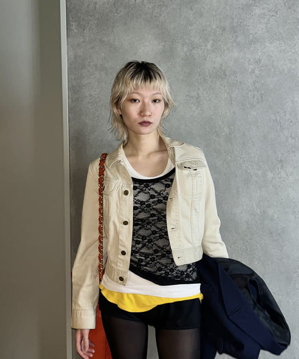 シミズ ネネさんの「BEAMS WOMEN｜REMME / 3ストラップ シューズ」を使ったコーディネート