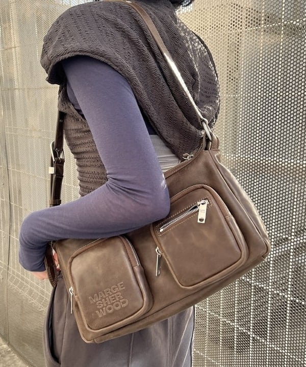 神坂 莉子さんの「BEAMS WOMEN｜」を使ったコーディネート