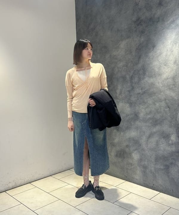 仙田 こころさんの「BEAMS WOMEN｜4ボタン ダブル オーバーサイズ ジャケット」を使ったコーディネート