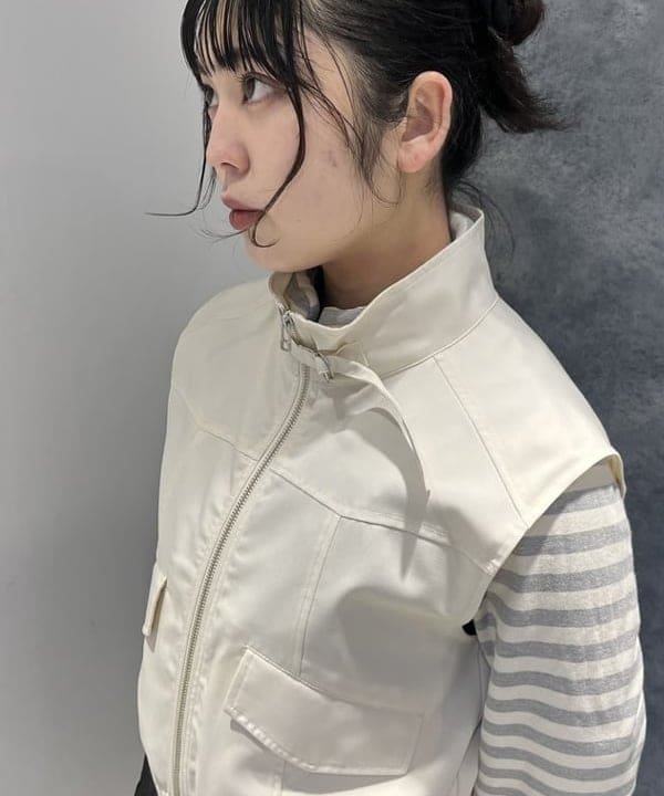 星野 真依さんの「BEAMS WOMEN｜タフタ バルーン ミニ ワンピース」を使ったコーディネート