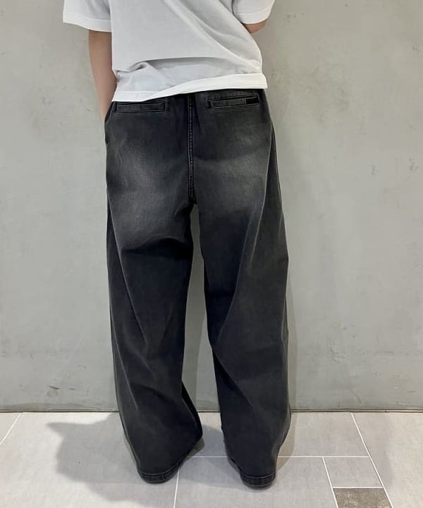 小原 もこさんの「BEAMS WOMEN｜スクエア ボストンバッグ」を使ったコーディネート