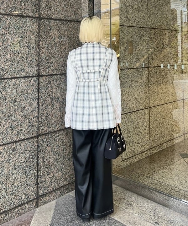 あさひさんの「BEAMS WOMEN｜ナイロン ボストン バッグ」を使ったコーディネート