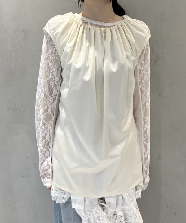 須賀さんの「BEAMS WOMEN｜ヴィンテージ レース ブラウス」を使ったコーディネート