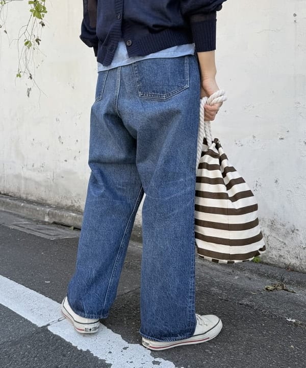 Kaoru Sakumaさんの「BEAMS WOMEN｜ライン メッセージ Tシャツ」を使ったコーディネート