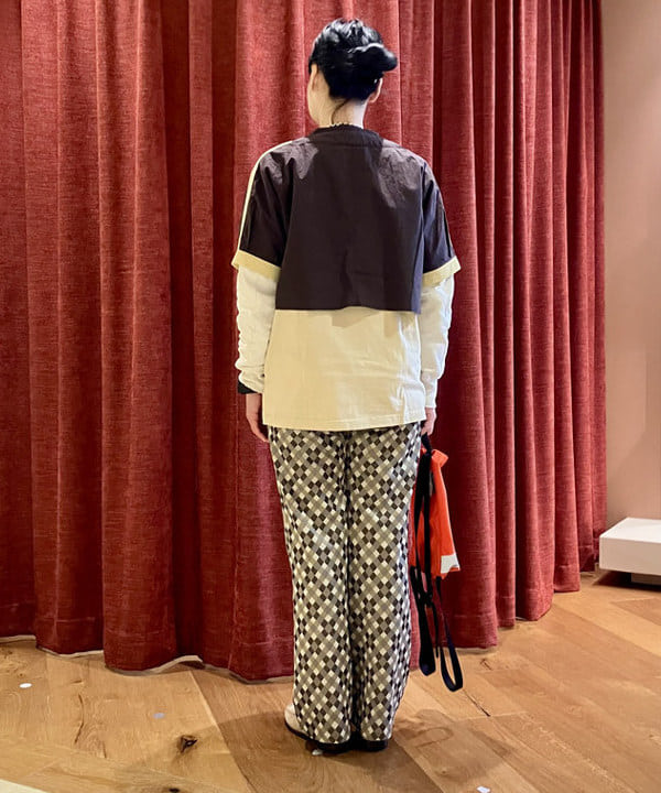 すぎやま えみさんの「ポリエステル ジャカード パンツ」を使ったコーディネート