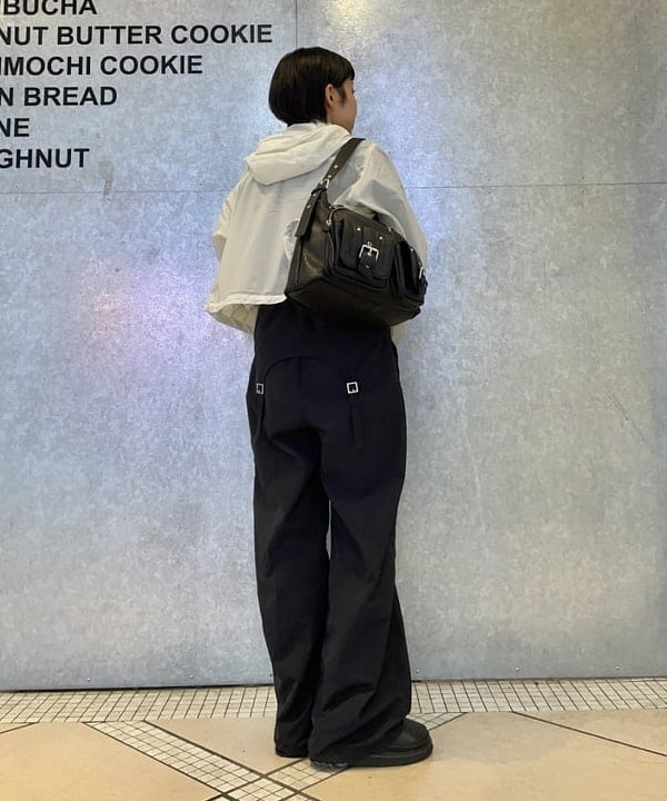 キホさんの「BEAMS WOMEN｜【別注】Marmot / パッカブル ジャケット」を使ったコーディネート
