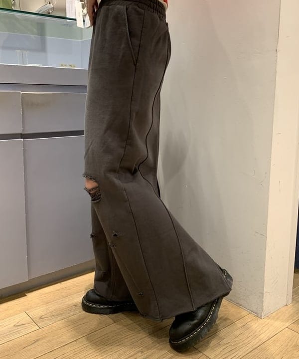 れいなさんの「BEAMS WOMEN｜【別注】YAHKI × HYPNOTIZE / Landscape Bag」を使ったコーディネート