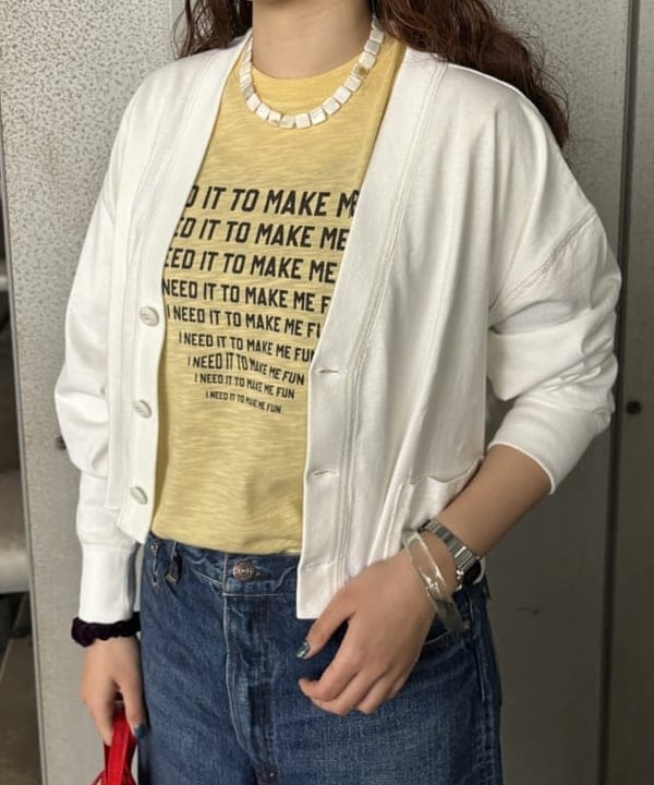 チナツさんの「BEAMS WOMEN｜カットオフ Vネック カーディガン」を使ったコーディネート