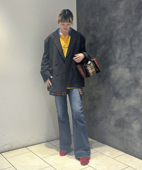 前田 優衣さんの「BEAMS WOMEN｜4ボタン ダブル オーバーサイズ ジャケット」を使ったコーディネート