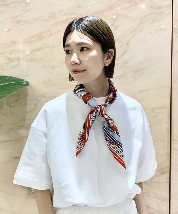 AONO SHIKAMAさんの「BEAMS WOMEN｜【別注】SLOANE / 裏毛 半袖 スウェット」を使ったコーディネート